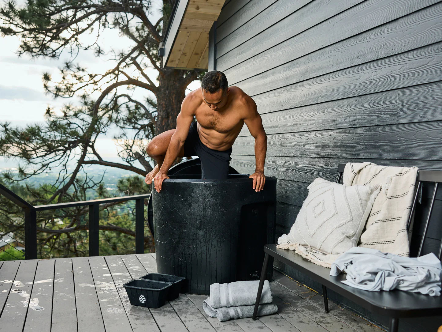 Cold Plunge Tubs vs Ice Barrels: Which Is Right for You?