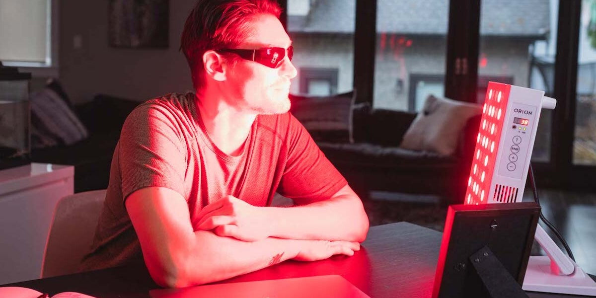 Red Light Therapy for Workplace Wellness Programs: Boost Employee Heal