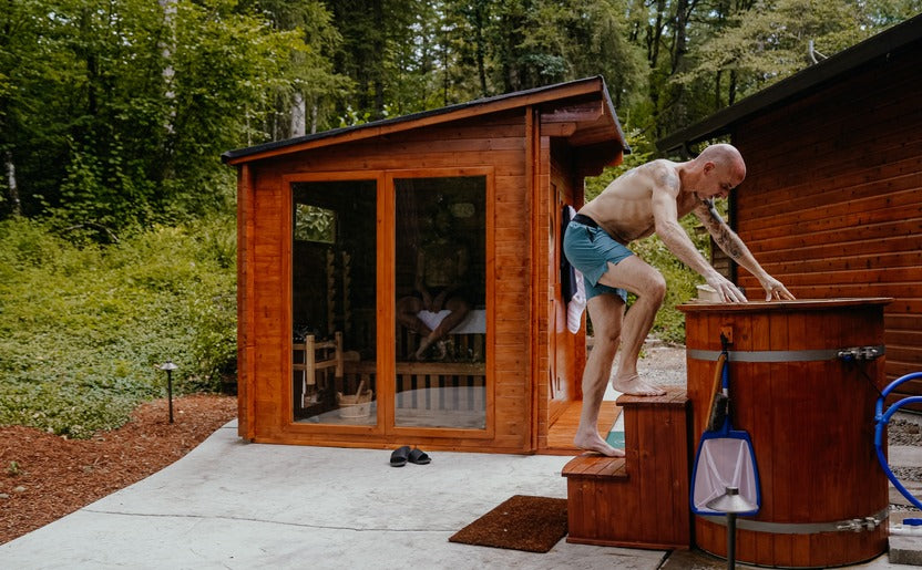 Sauna Before or After an Ice Bath? | Optimize Your Wellness Routine