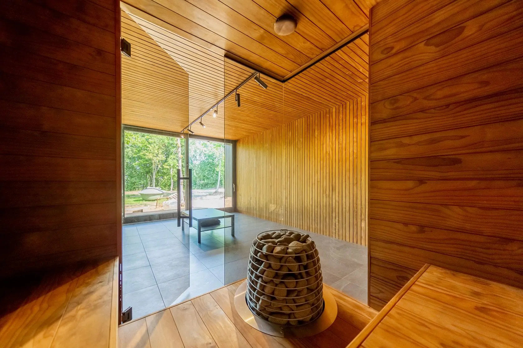 Thermally Modified Wood vs Cedar Wood: Which Is Better for Your Sauna and Why?