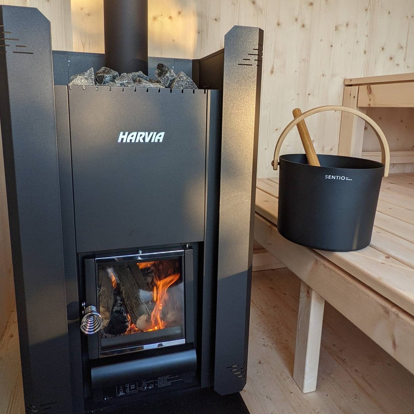 Harvia Linear 16 17.9kW Wood Burning Sauna Stove Package