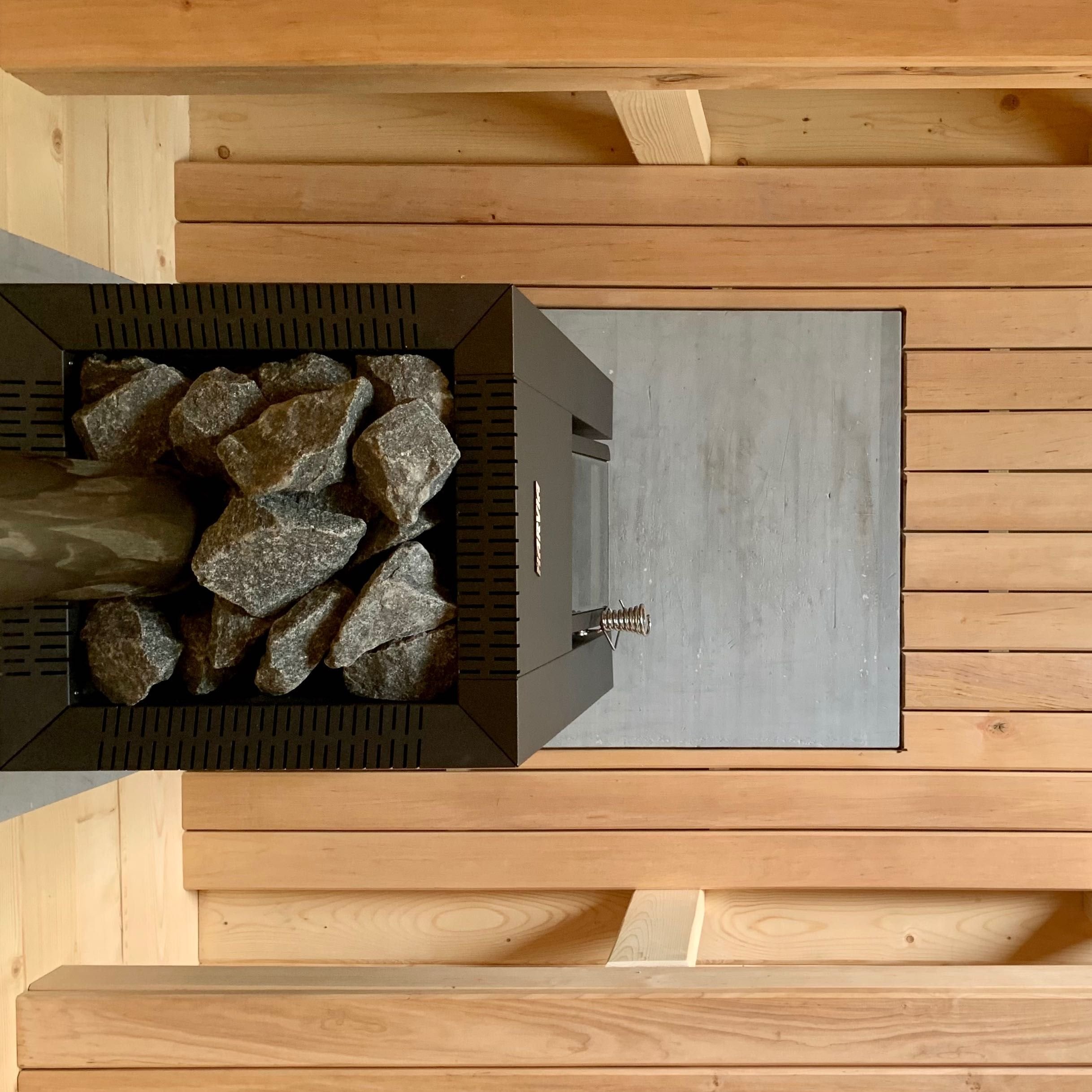 Harvia Linear 16 17.9KW Wood Burning Sauna Stove | WK160C Harvia Linear 16 17.9KW Wood Burning Sauna Stove | WK160C