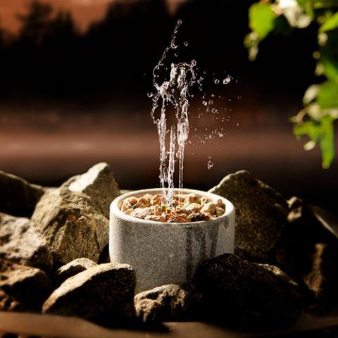 Hukka Saunatroikka Soapstone Sauna Fountain | 3-Pillar