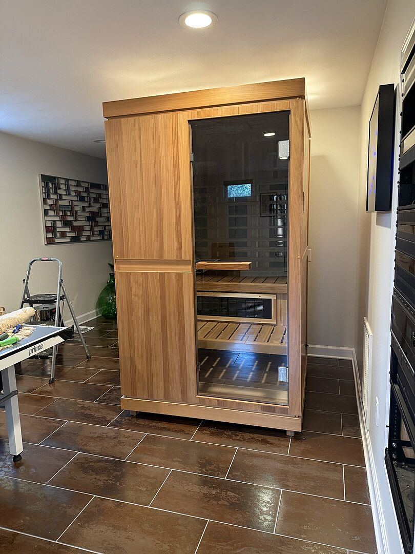Customer photo from Roberta P., verified buyer: Finnmark FD-4 Trinity hybrid sauna
