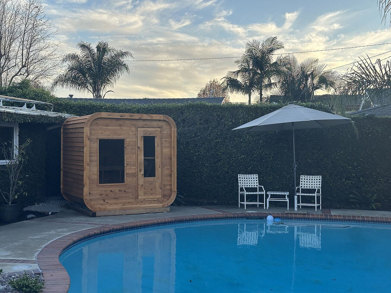 Customer photo from Steve H., verified buyer: Dundalk Luna outdoor sauna